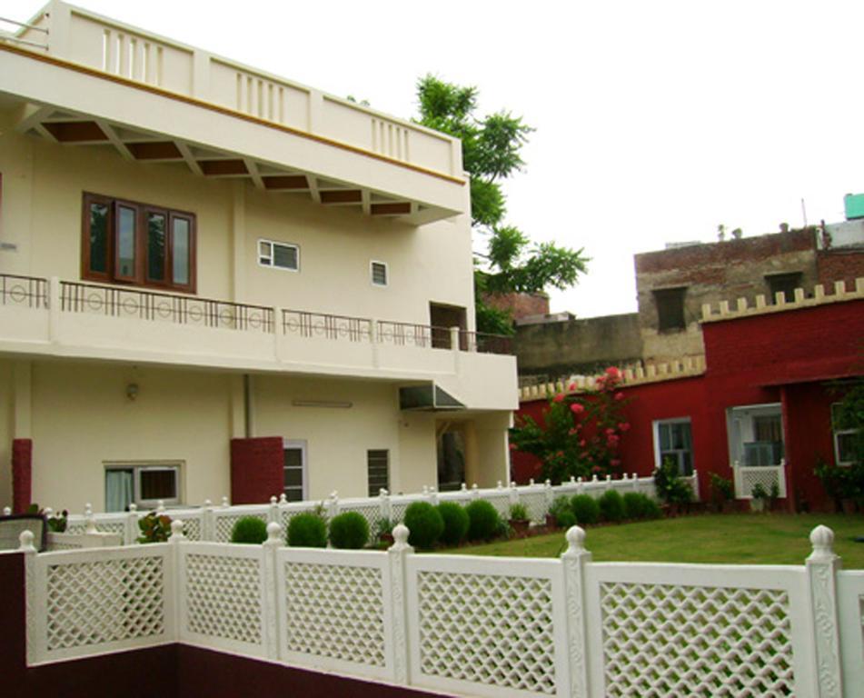 Hotel Sugandh Retreat Τζαϊπούρ Εξωτερικό φωτογραφία