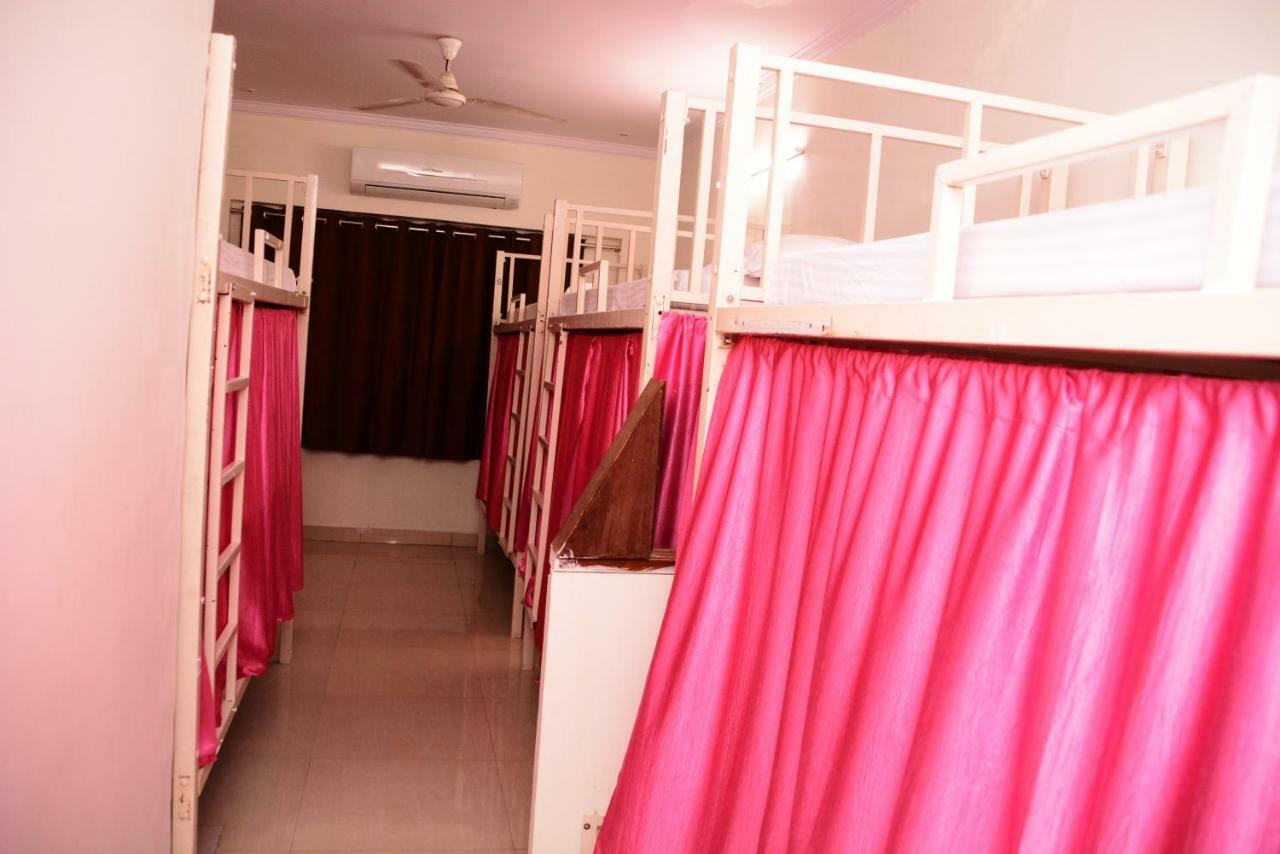 Hotel Sugandh Retreat Τζαϊπούρ Εξωτερικό φωτογραφία