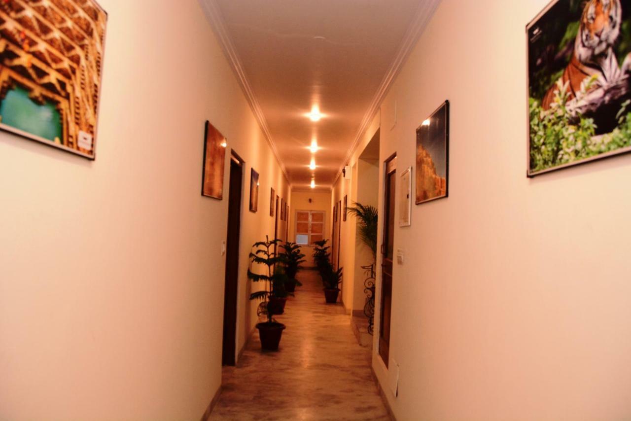 Hotel Sugandh Retreat Τζαϊπούρ Εξωτερικό φωτογραφία