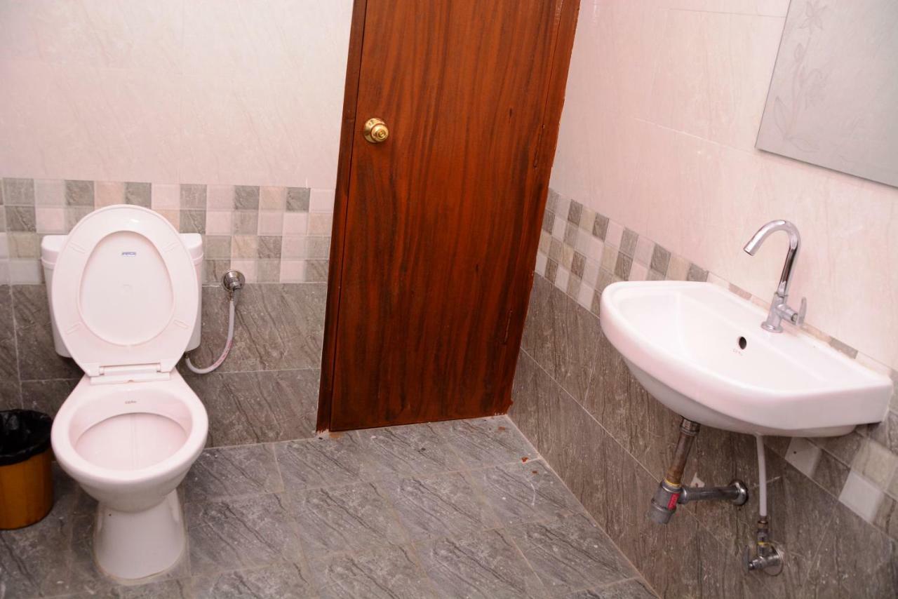 Hotel Sugandh Retreat Τζαϊπούρ Εξωτερικό φωτογραφία