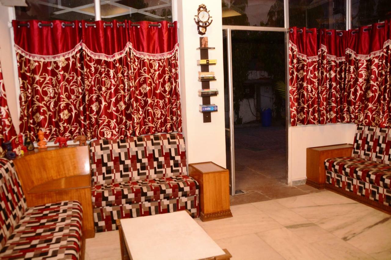 Hotel Sugandh Retreat Τζαϊπούρ Εξωτερικό φωτογραφία