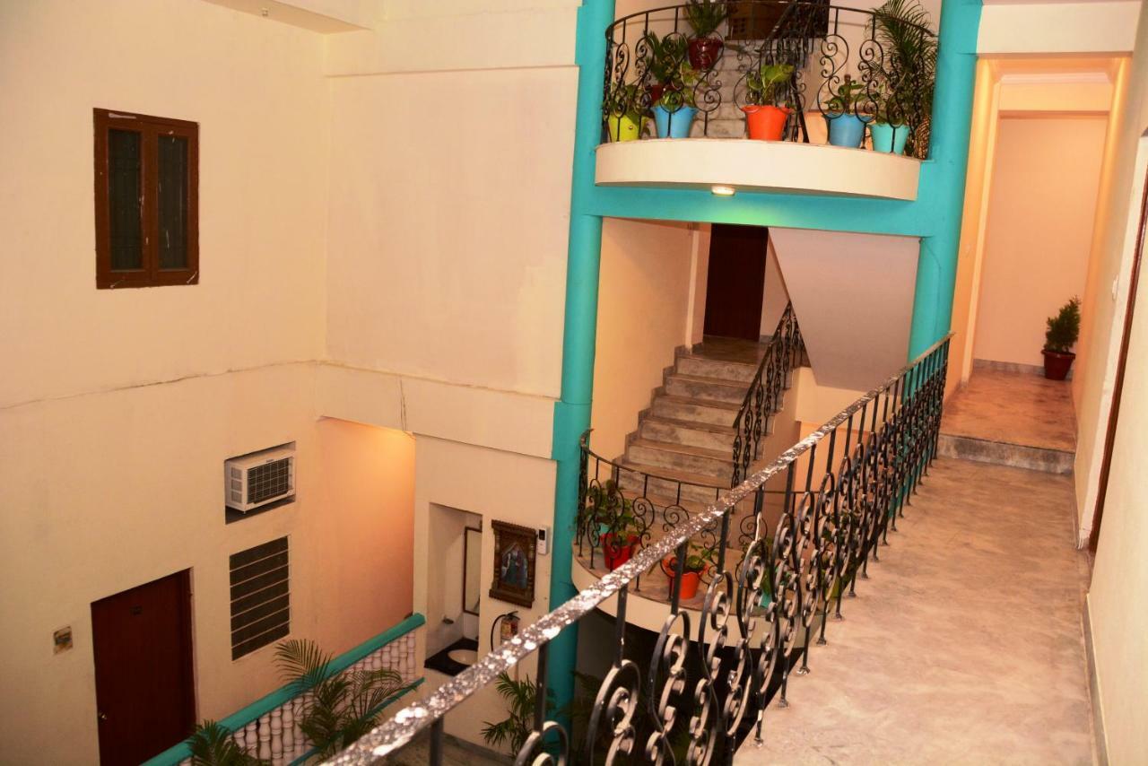 Hotel Sugandh Retreat Τζαϊπούρ Εξωτερικό φωτογραφία