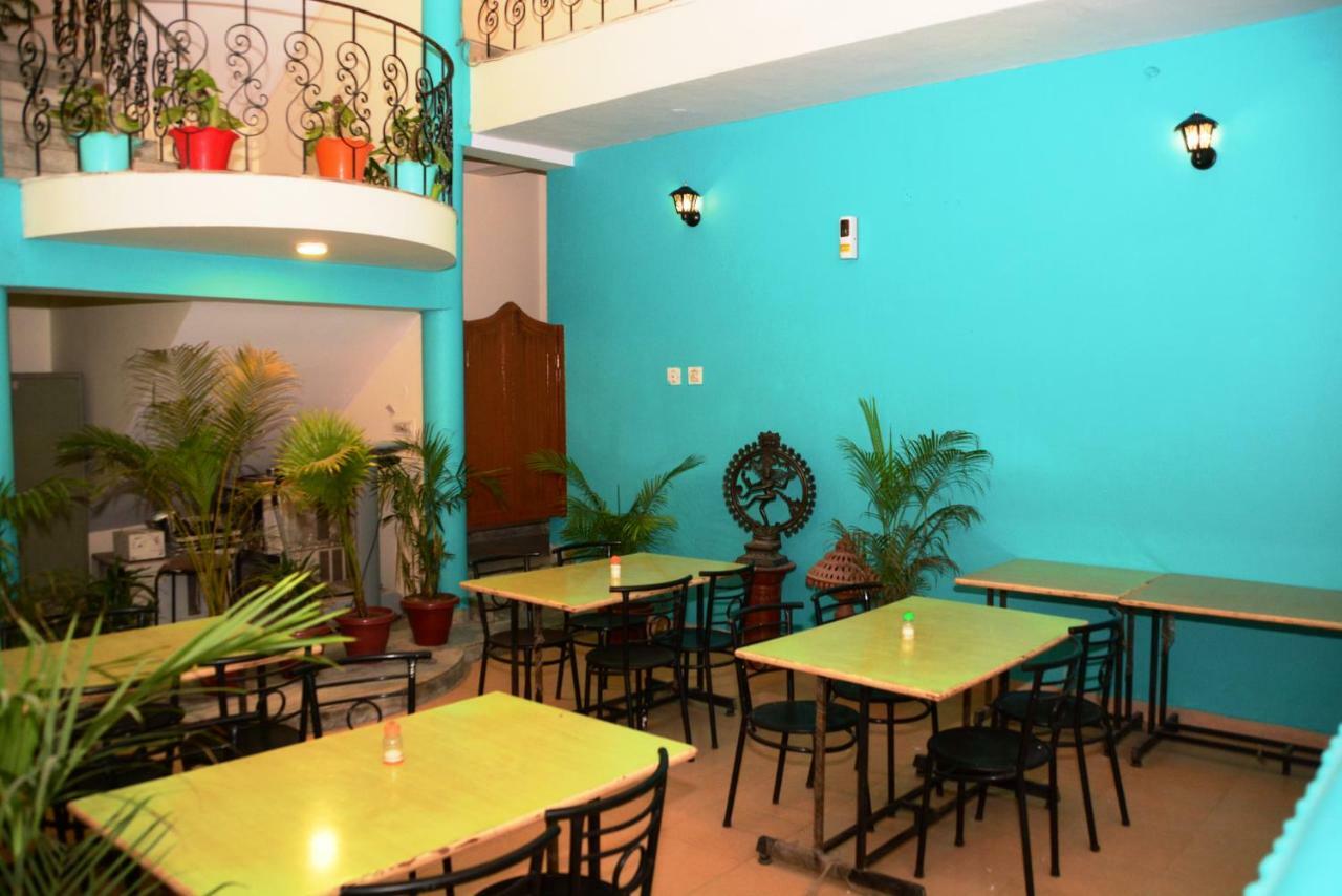 Hotel Sugandh Retreat Τζαϊπούρ Εξωτερικό φωτογραφία